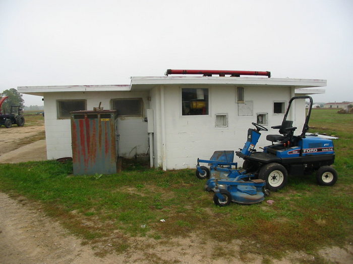 Big Rapids Drive-In Theatre - October 2002 Photo (newer photo)